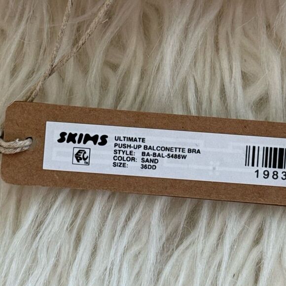 Skims Ultimate Balconette Push Up Bra Sand Size 36DD - Picture 7 of 7
